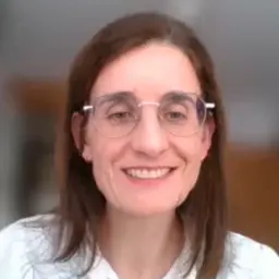 Foto perfil Dra Rosa María Fernández