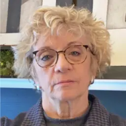 foto doctora teresa caballero