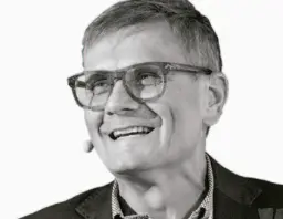 Dr. Juan Francisco Silvestre