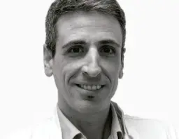 Dr. Vicente Esposito