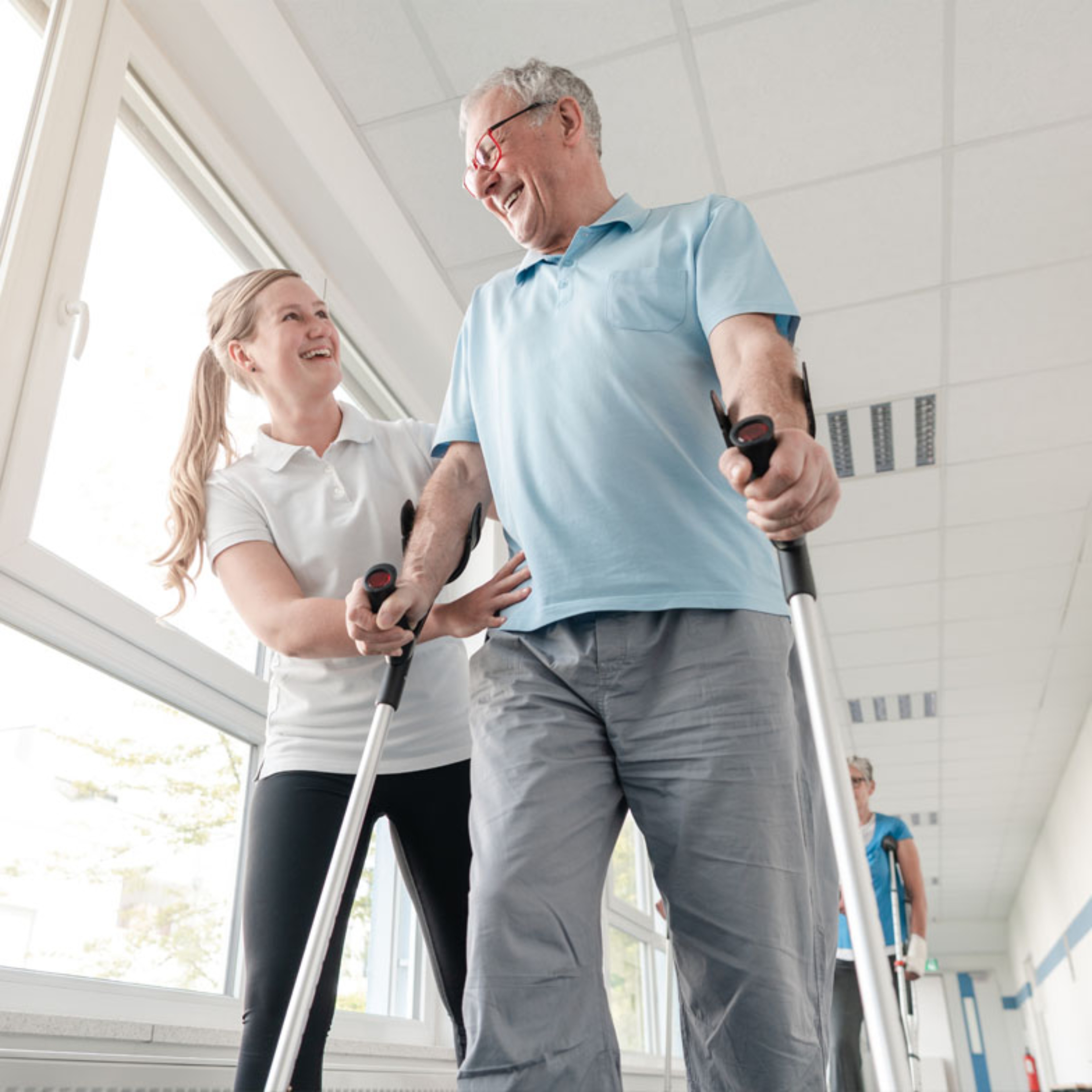 Groupe de personnes avec différents handicaps 