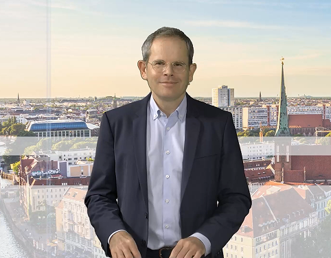 Prof. Dr. Stefan Knop in Talkshow über IMROZ-Studie zu NDMM-Patient*innen